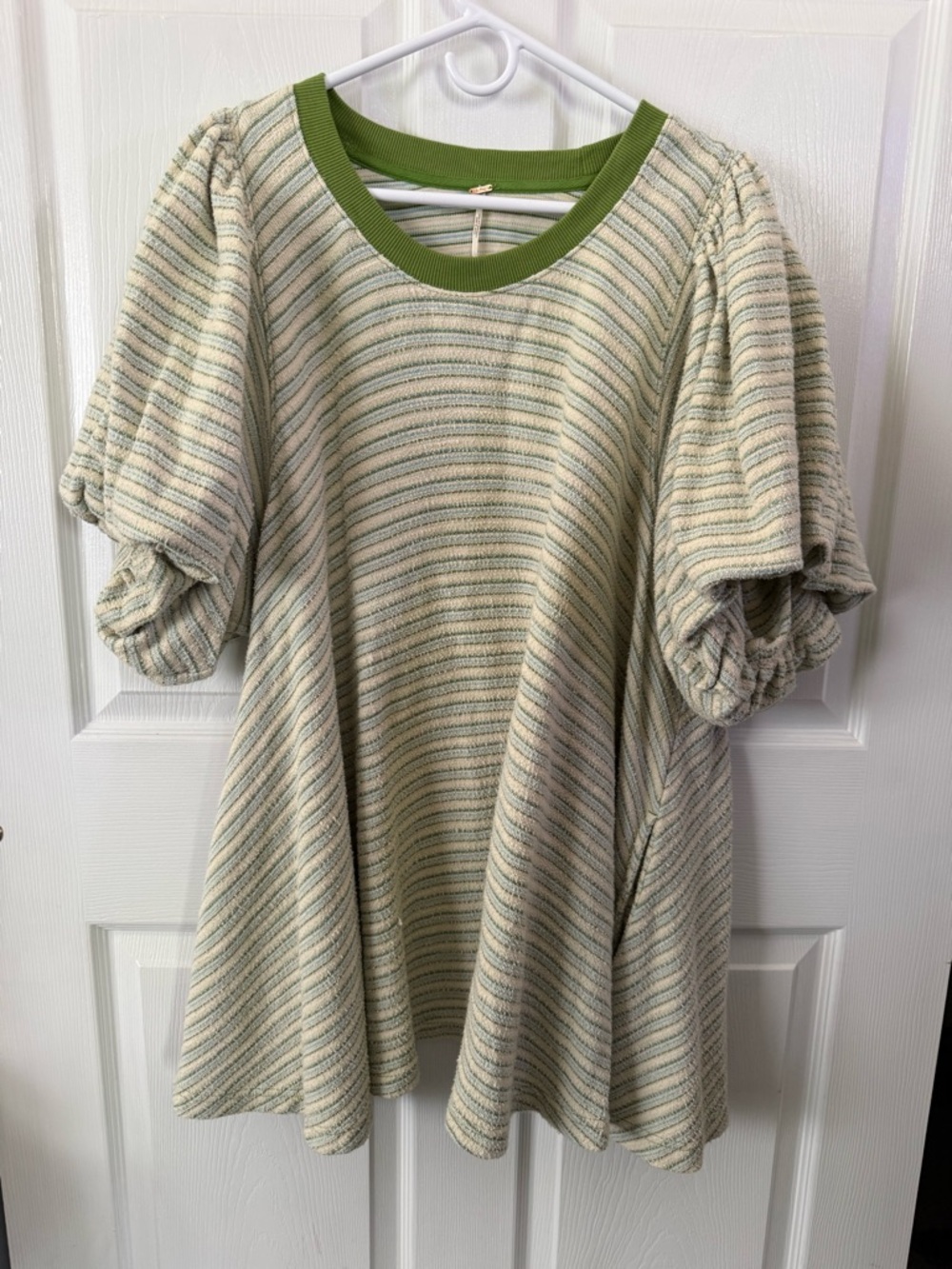 Worn Once Free People Striped Sage and Olive Puff-Sleeve Tunic / Hudson Pullover